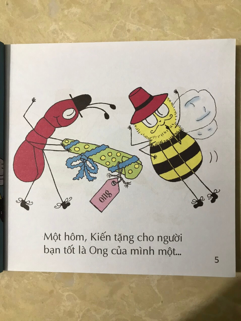 Ong và Kiến - bộ 06 cuốn