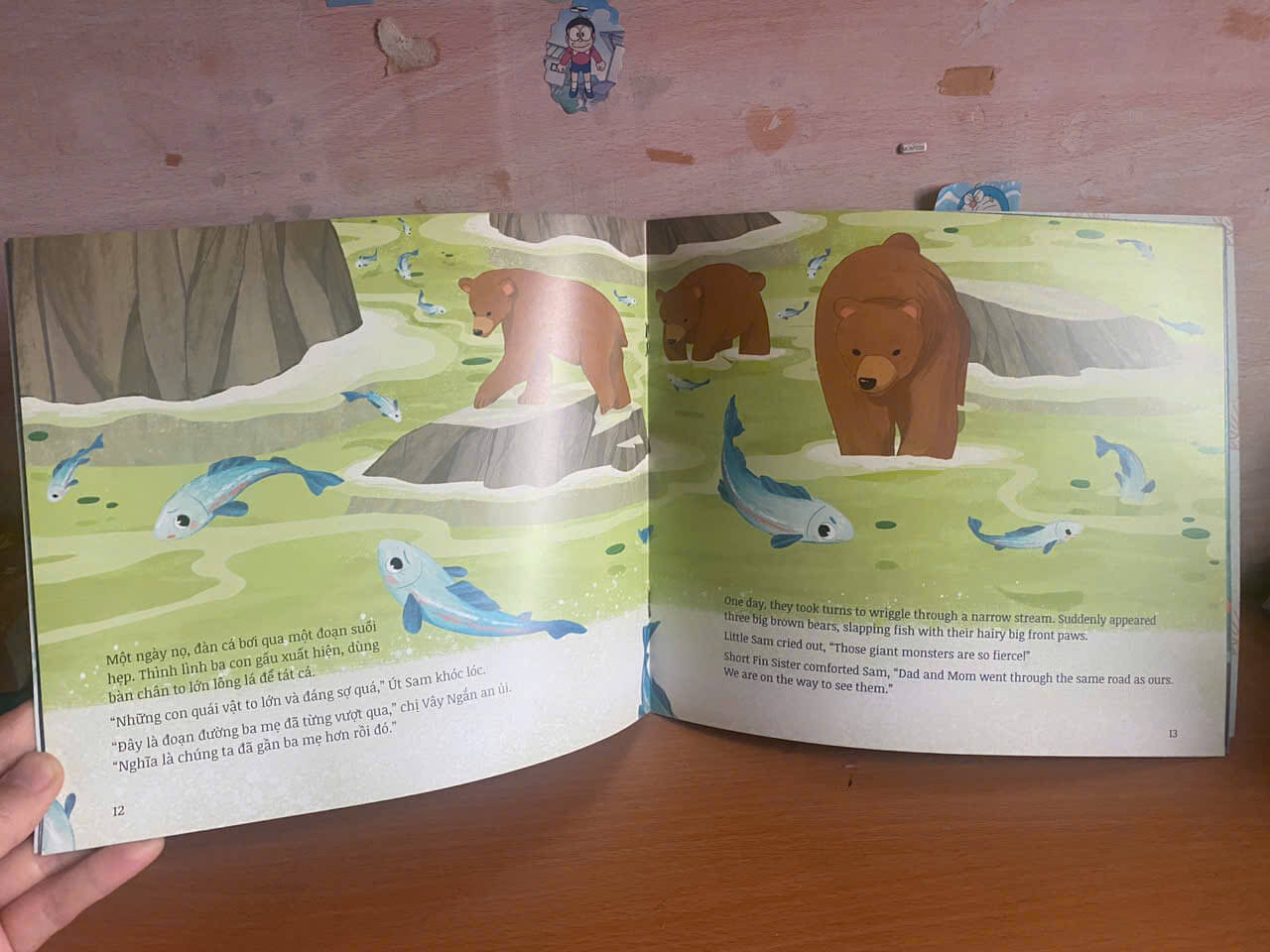 sách song ngữ - Theo sóng biển khơi (combo 4 cuốn)