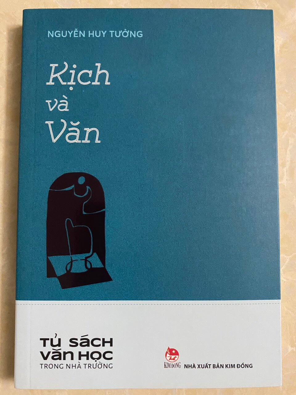 Văn học trong nhà trường - Kịch và văn
