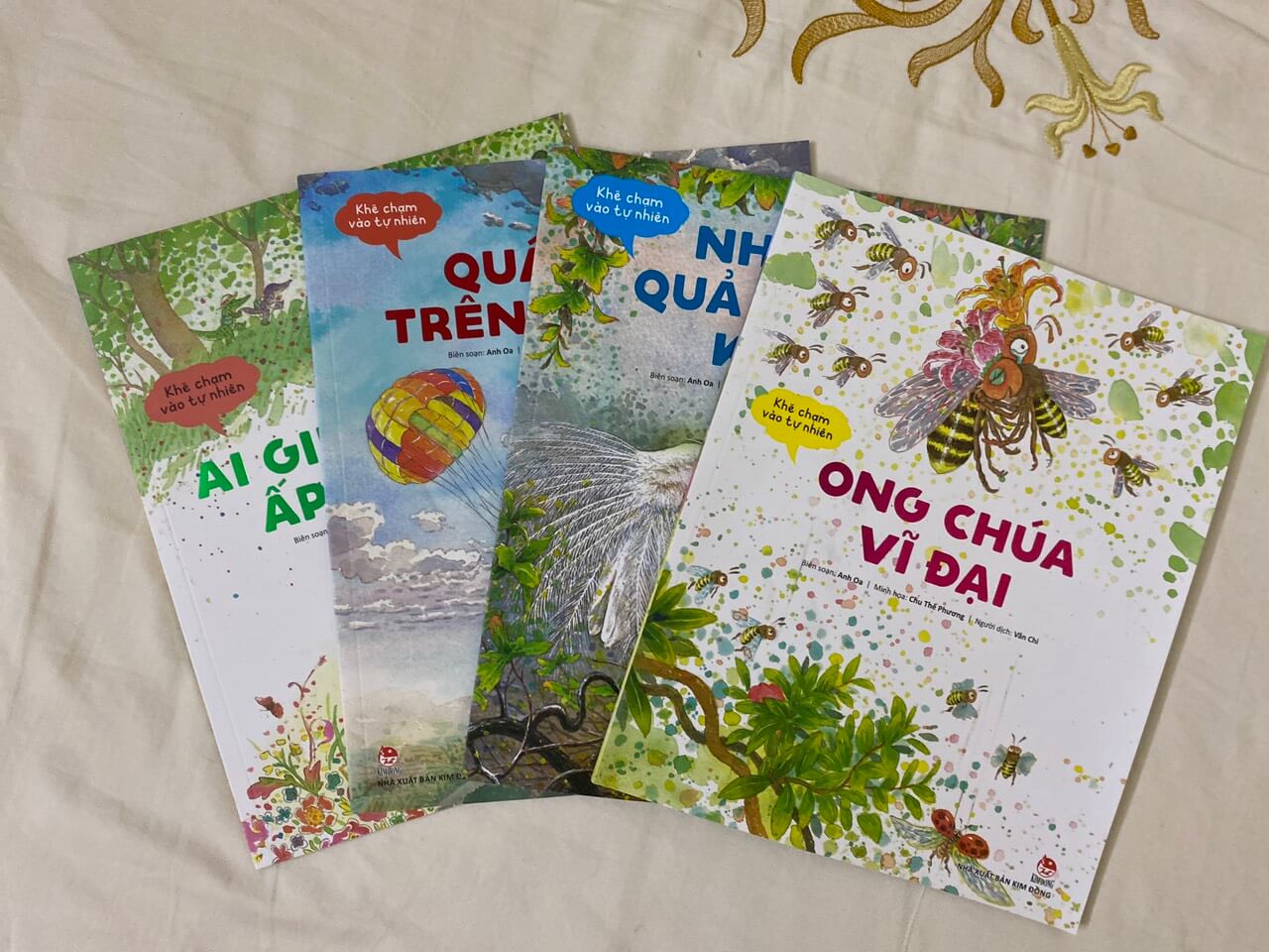 Combo 04 cuốn: Khẽ chạm vào tự nhiên