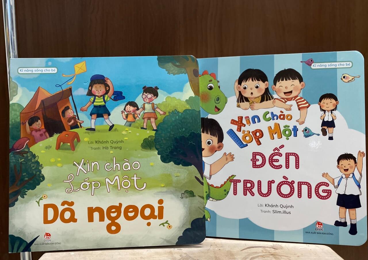 Combo 02 cuốn Xin chào lớp một: đến trường, dã ngoại