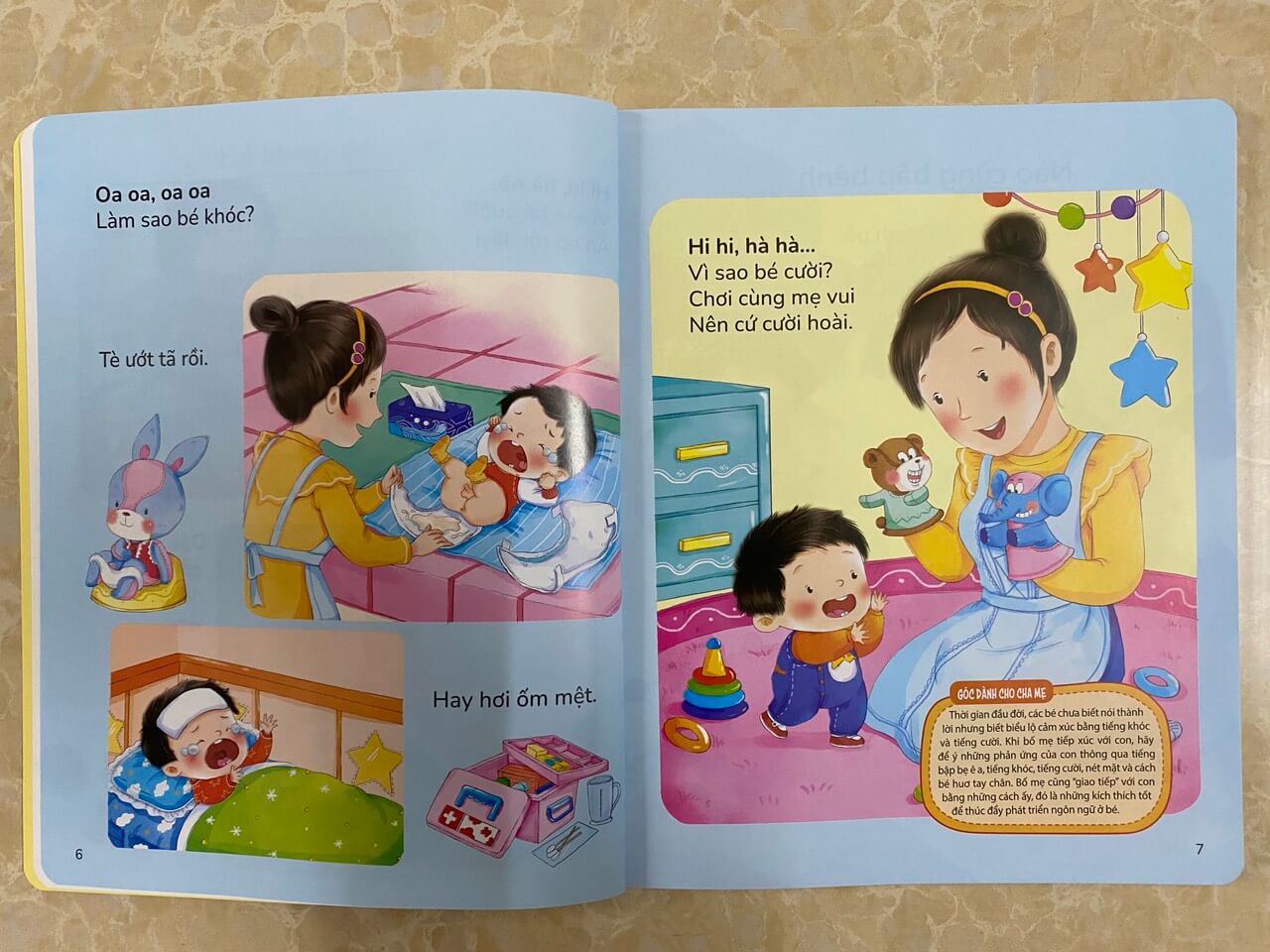 Combo 04 cuốn Hiểu từng tuổi con - bé 1 tuổi