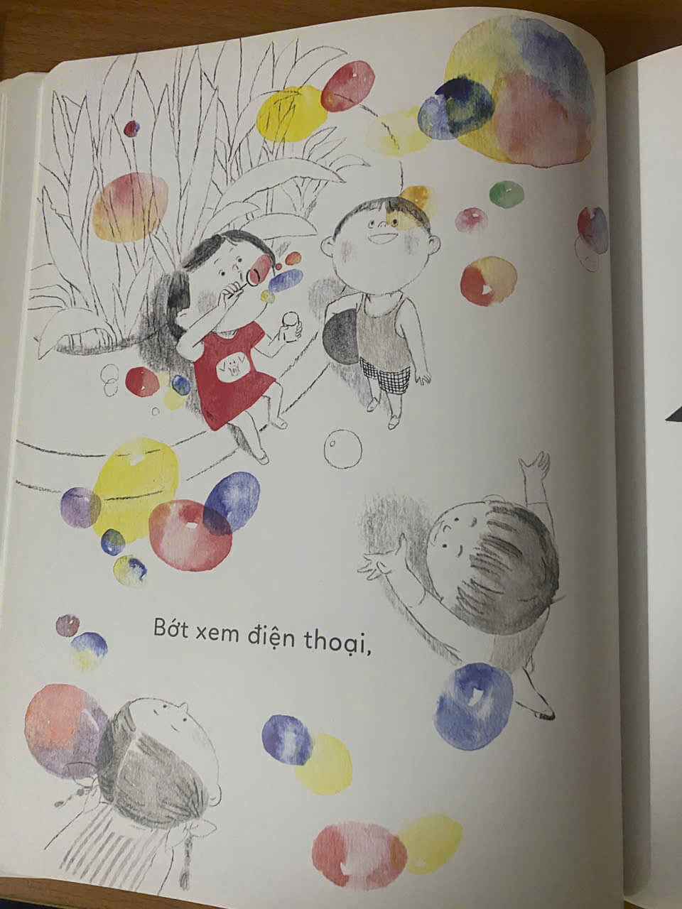 Bỏ điện thoại xuống nào