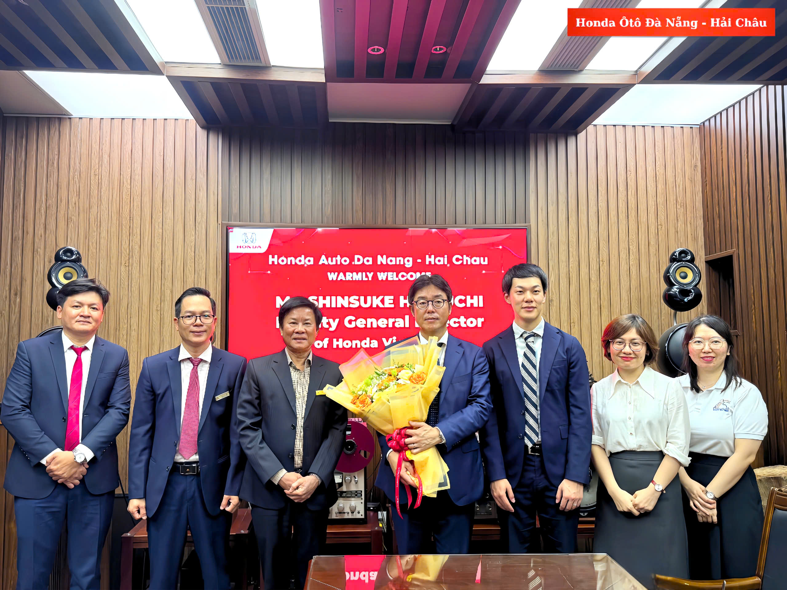 Honda Ô tô Đà Nẵng – Hải Châu hân hạnh đón tiếp đoàn lãnh đạo Honda Việt Nam tới thăm & chia sẻ tại đại lý.