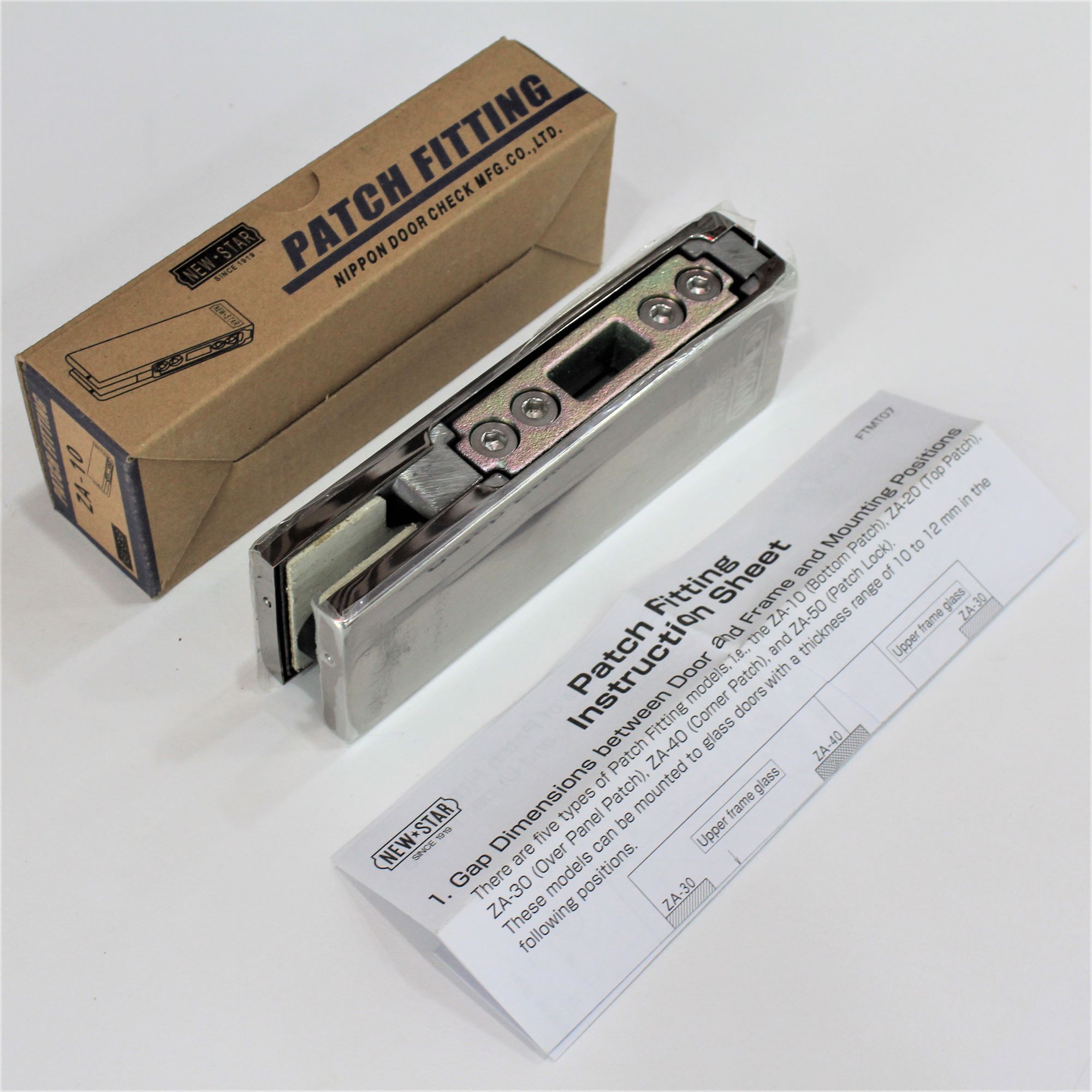 Kẹp Kính Bản Lề Sàn NEWSTAR ZA 10