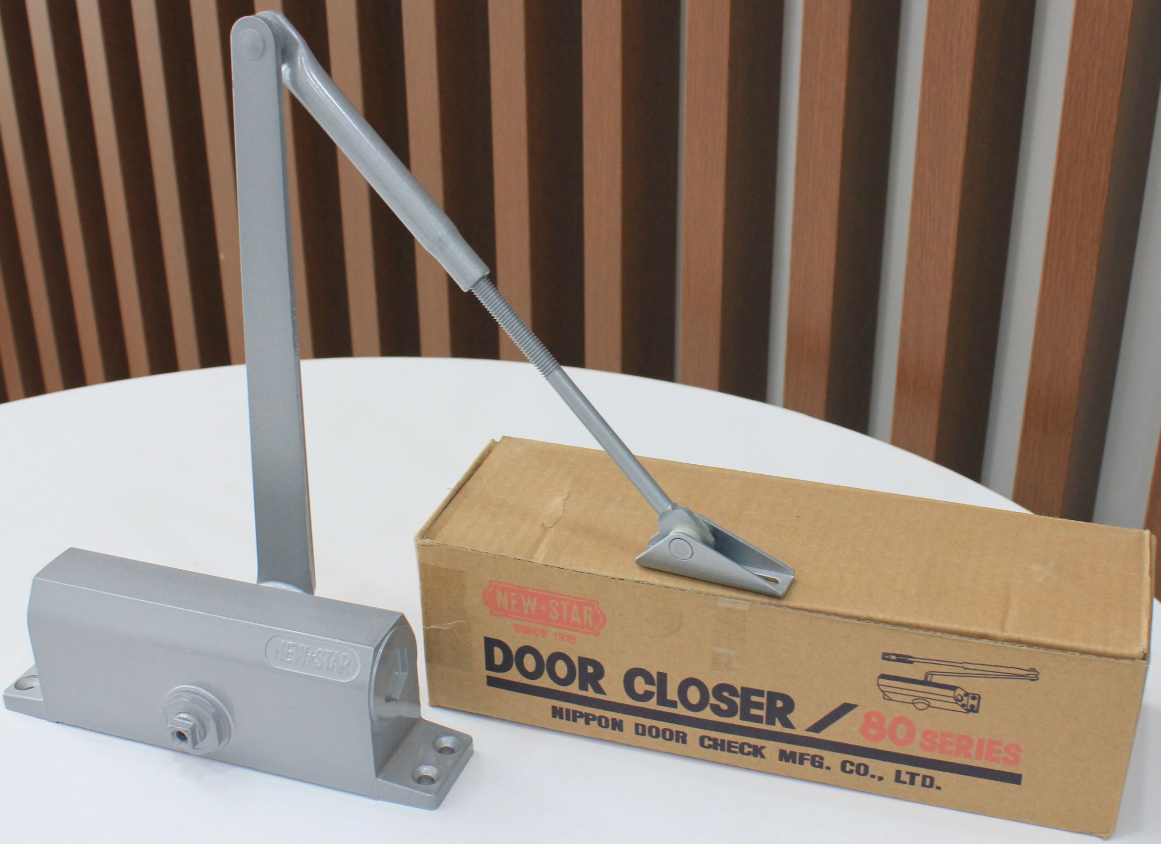 Tay đẩy hơi Newstar ZA 82