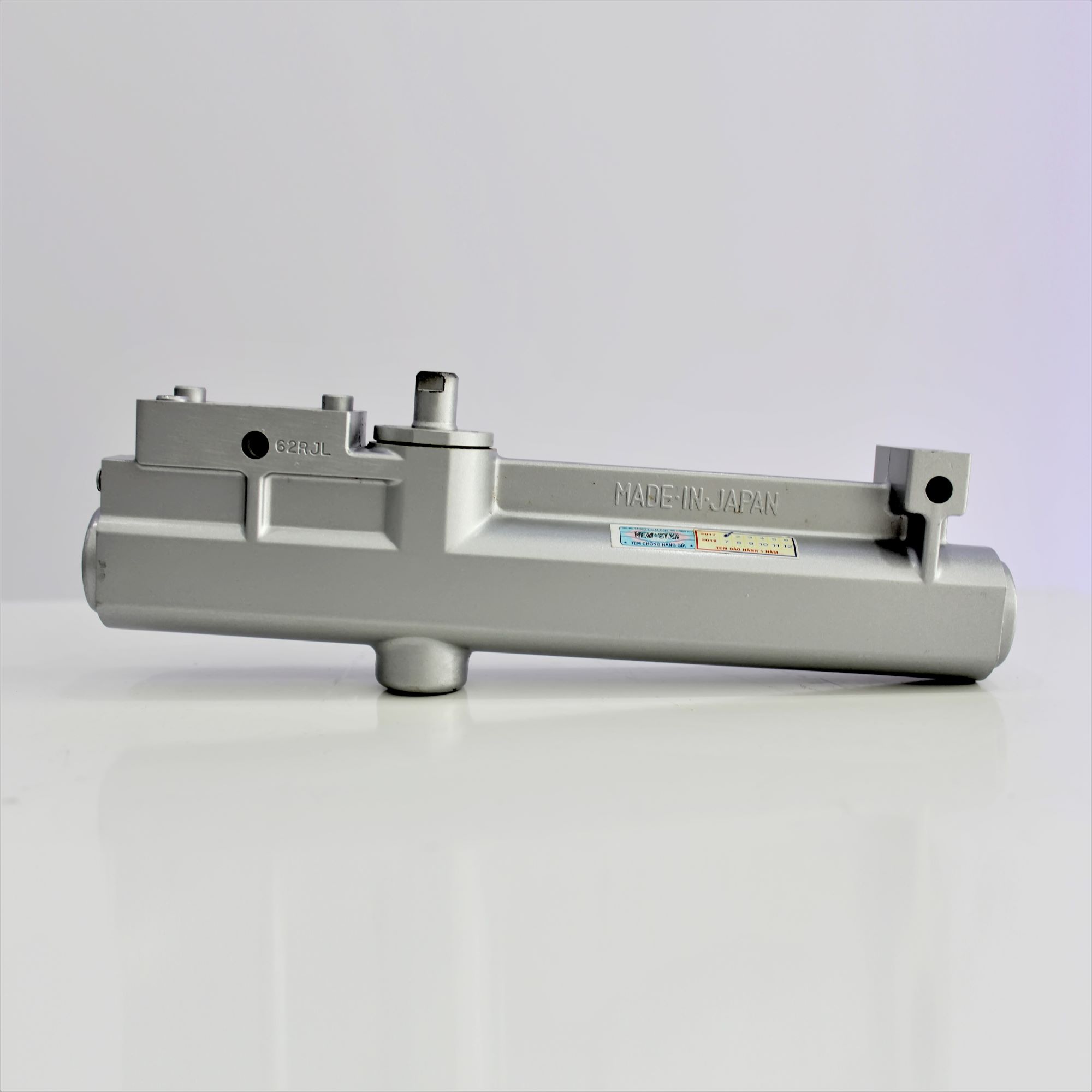 Tay đẩy hơi âm Newstar CL-164L/R - Made in Japan