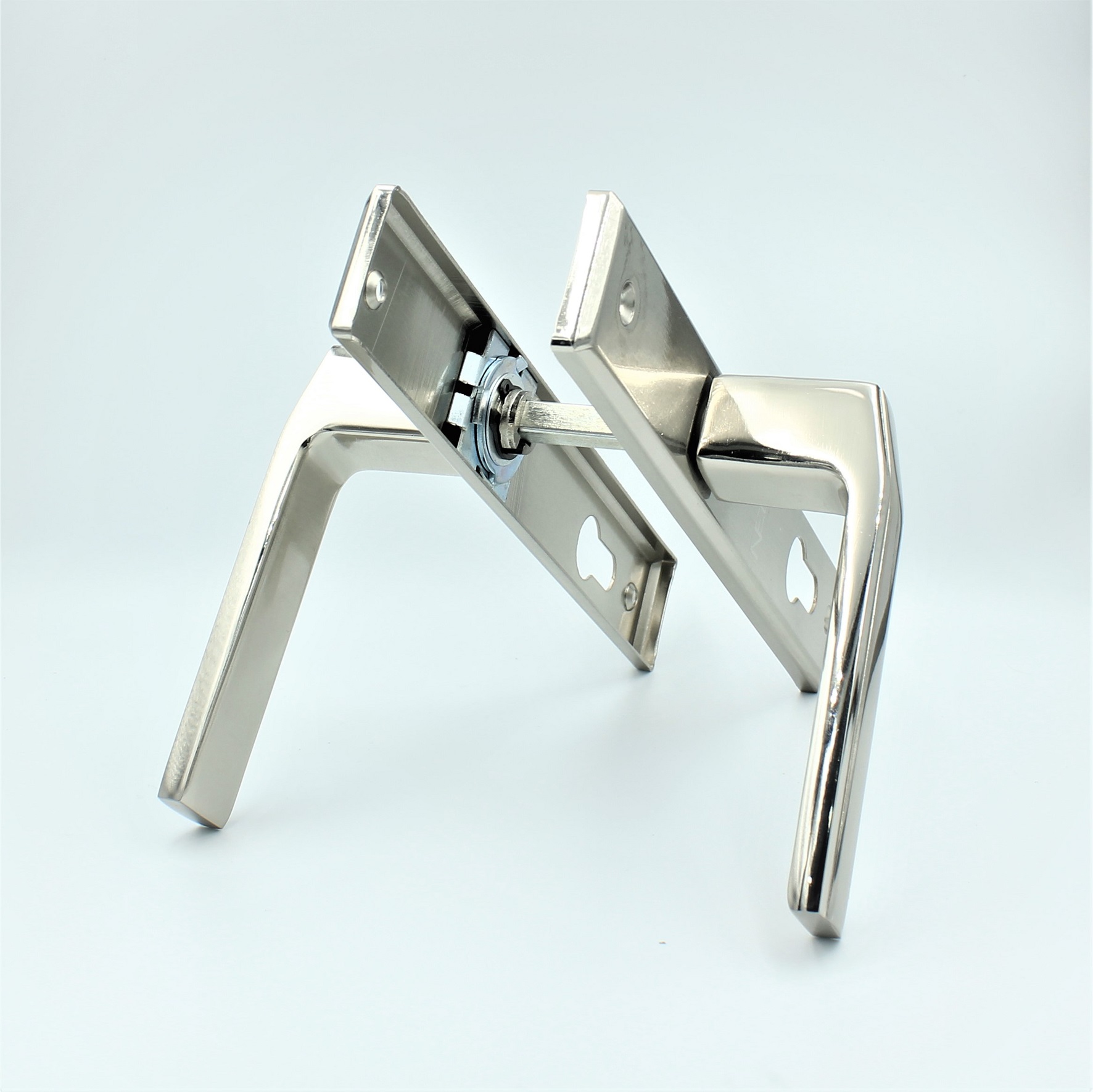 Khóa tay gạt NewNeo DS17-03