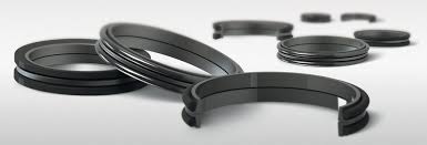Cấu tạo phớt trục nổi gồm vòng kim loại và O-ring Sealtech Vietnam