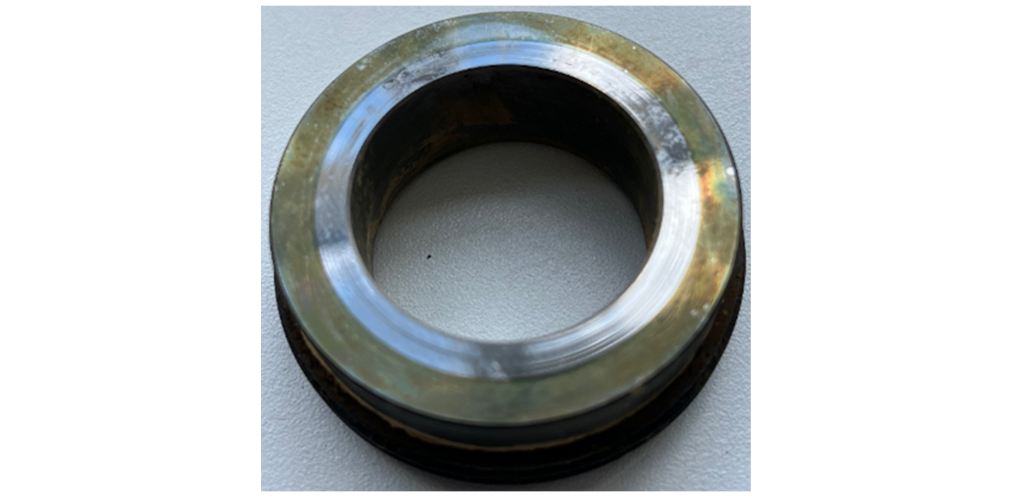 So sánh mặt Mechanical Seal mới và mặt đã chạy khô