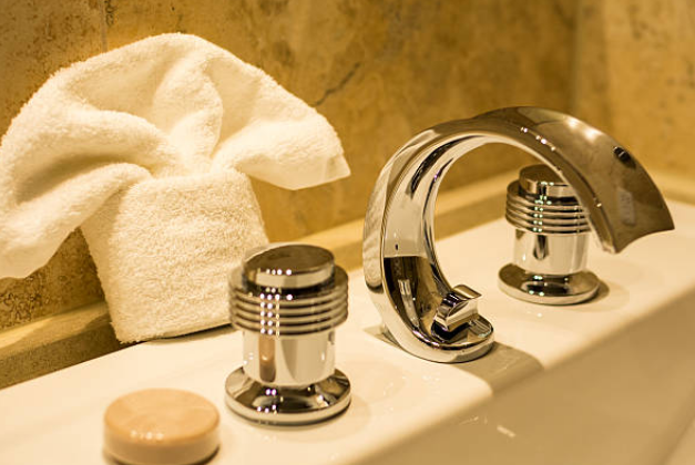 Làm Cách Nào Để Ga Trải Giường Không Bị Trượt Khỏi Đệm?