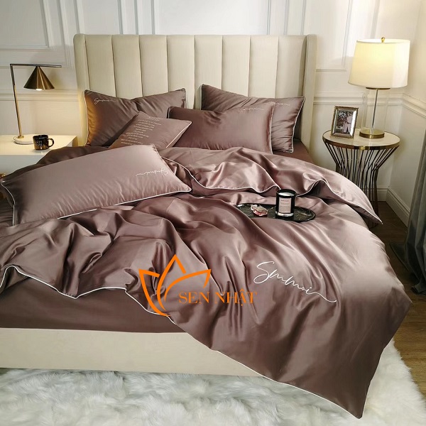 Lụa tơ tằm là gì? Có những loại lụa tơ tằm nào?