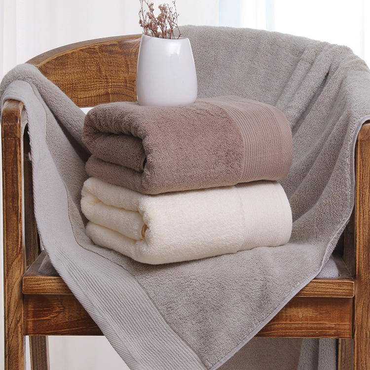 Khăn tắm khách sạn giá rẻ