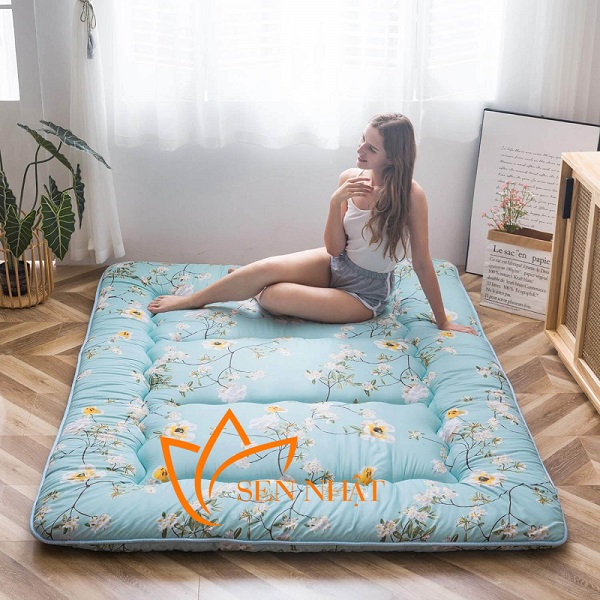 Làm đẹp phòng ngủ vào mùa hè với những mẫu đệm trải sàn