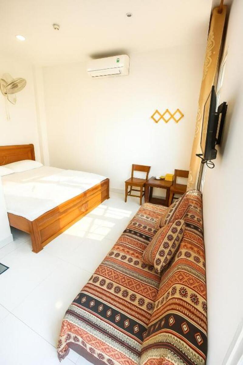 Nguyen-Thanh-Hotel