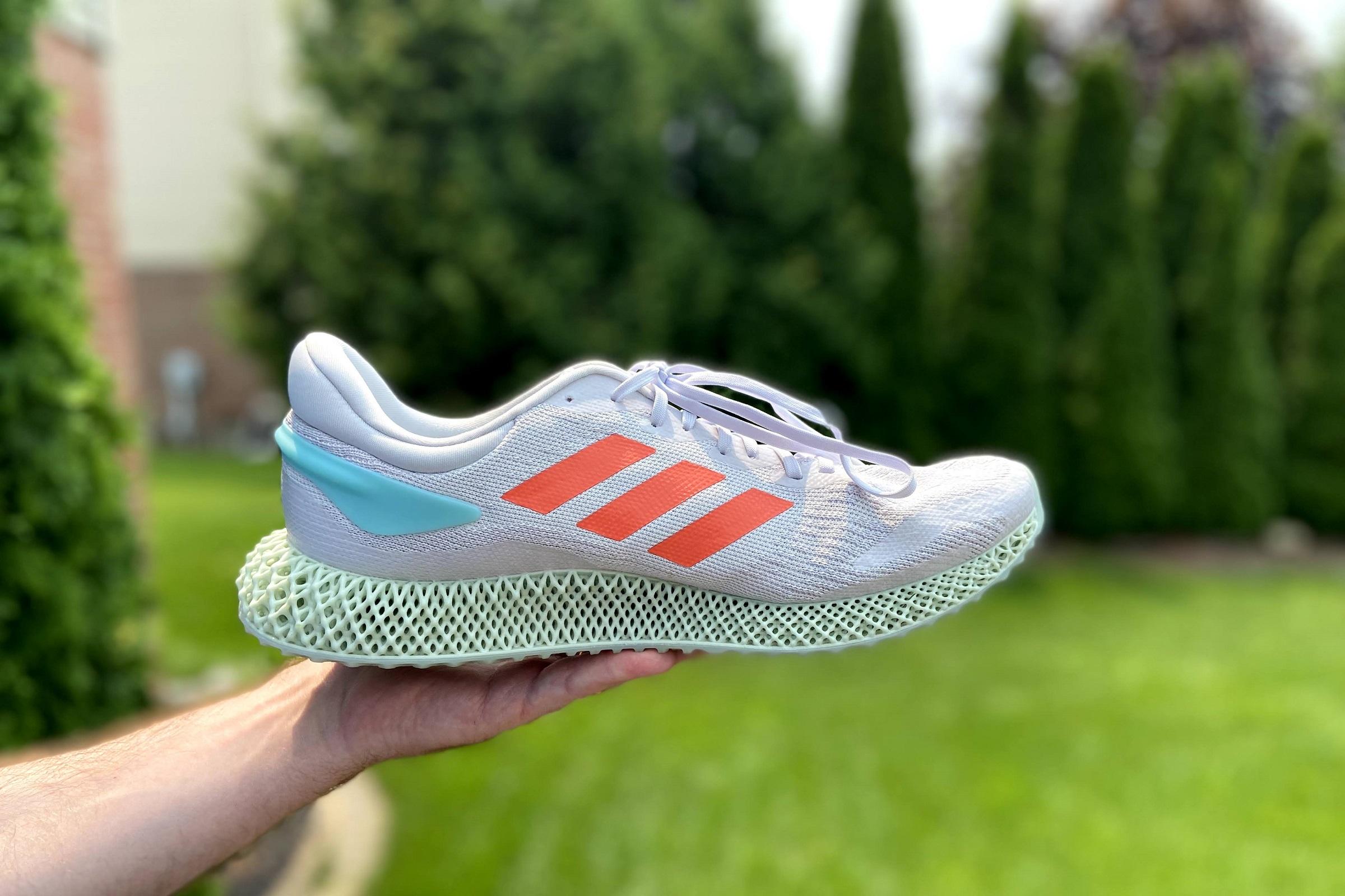 danh-gia-chi-tiet-adidas-4d-run-1-0-review