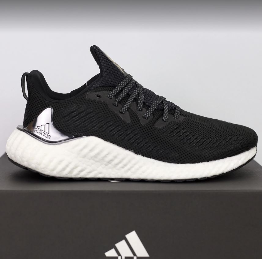 danh-gia-chi-tiet-adidas-alphaboost-review