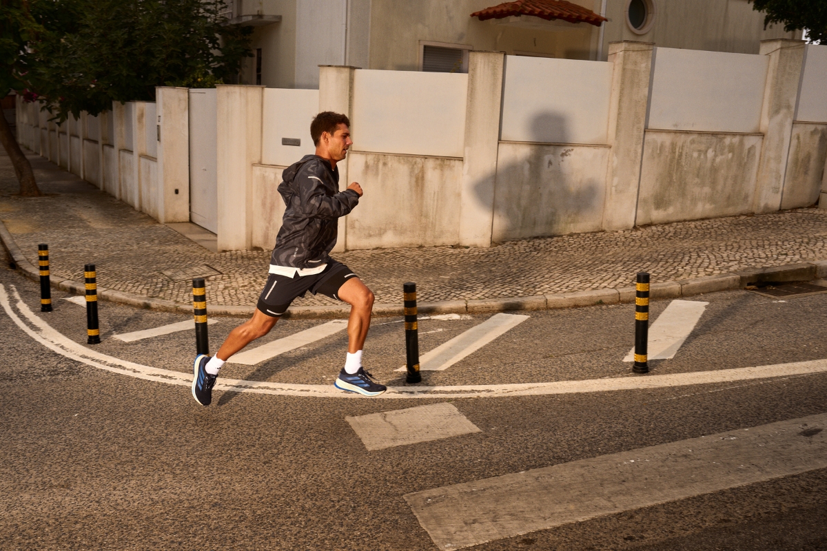 Sự bền bỉ của adidas supernova rise 2