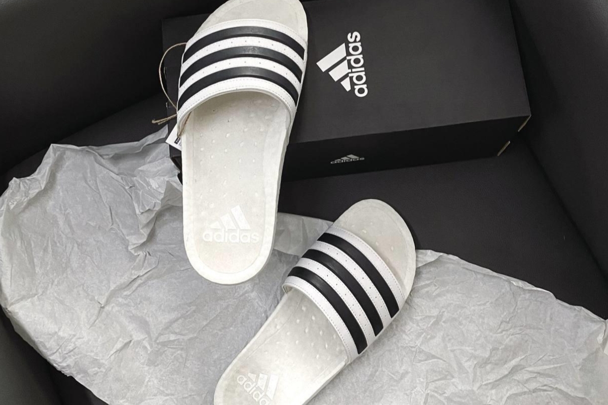 Adidas Adilette Boost chính hãng bounty sneakers 