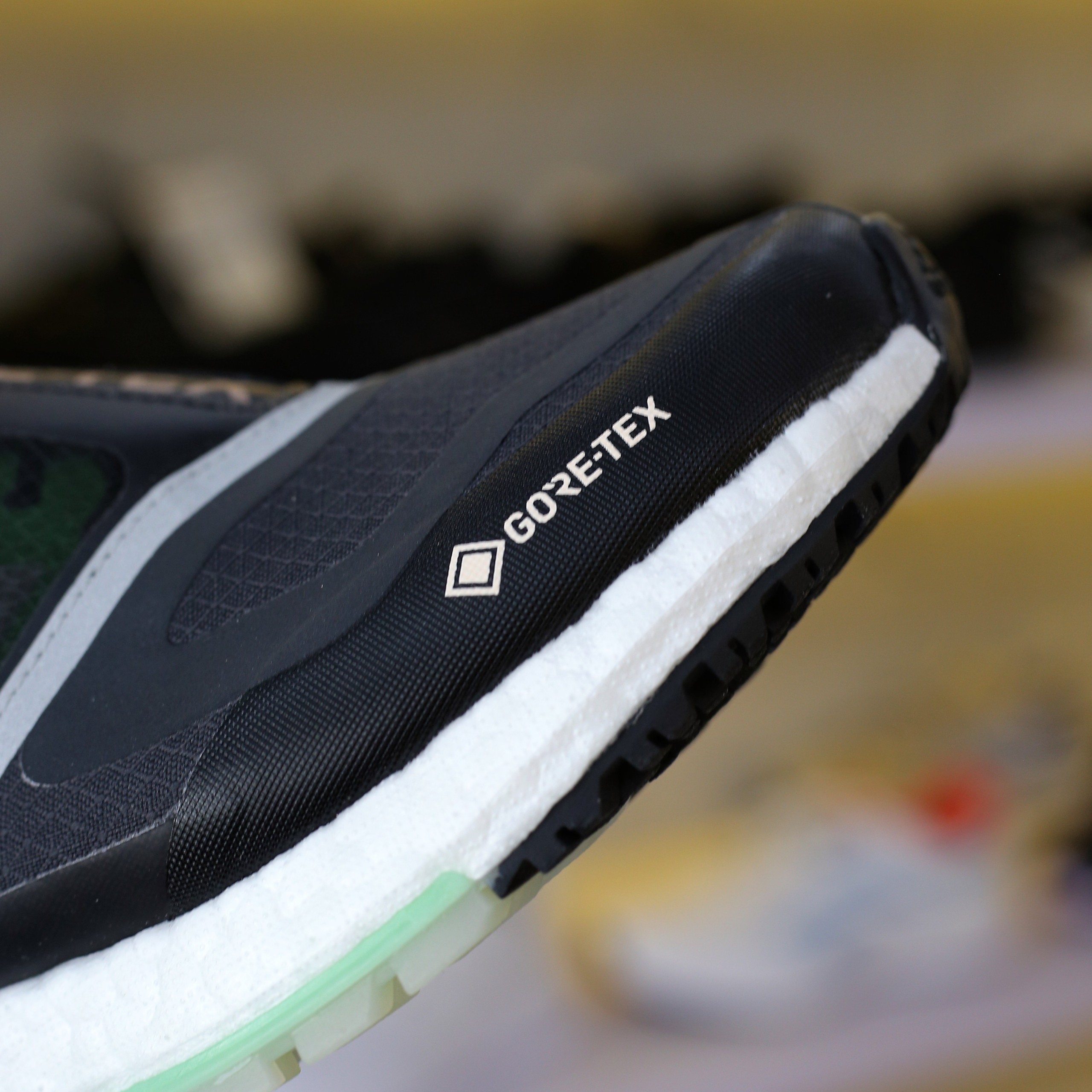 Adidas Ultraboost 22 Gore-tex