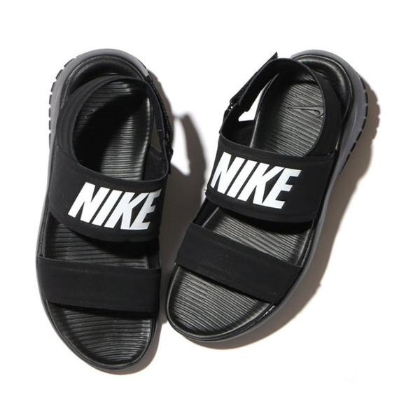 Gi y Nike Tanjun Sandal W