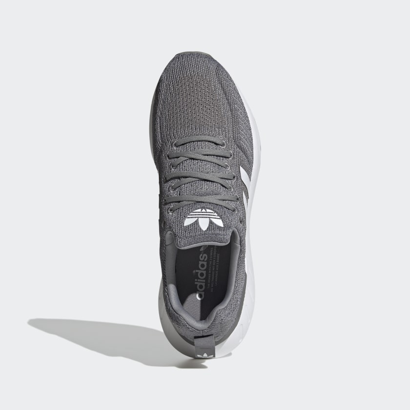 Giày Sneaker Adidas Nam Nữ Swift Run 22 