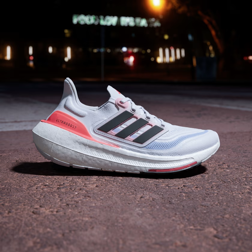 giay-the-thao-nu-adidas-ultraboost-light-solar-red-hq6353-hang-chinh-hang