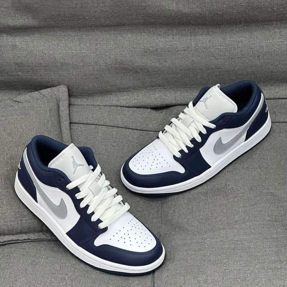 giay-sneaker-nam-nu-nike-air-jordan-1-low-gs-white-blue-553560-141-hang-chinh-ha