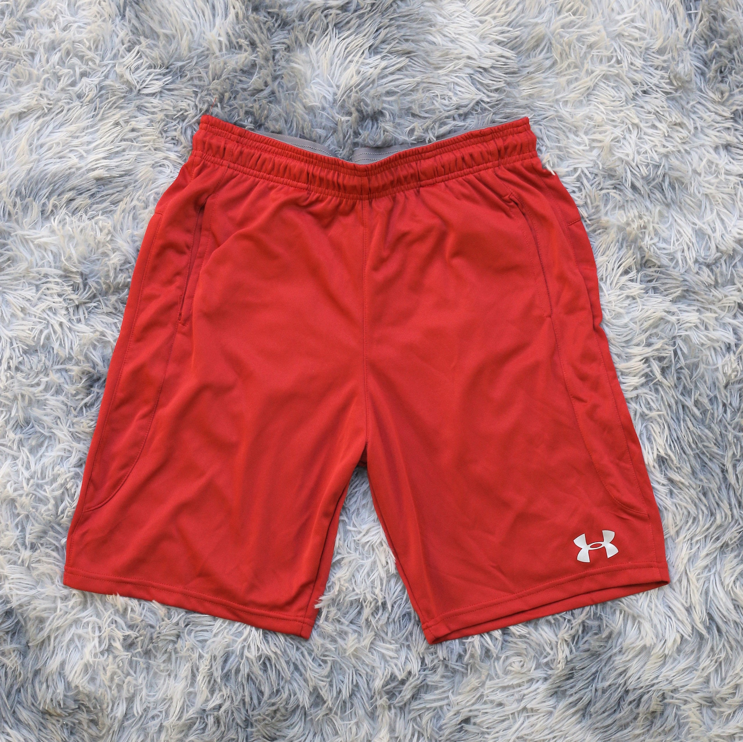 quan-thoi-trang-under-armour-short-hang-chinh-hang