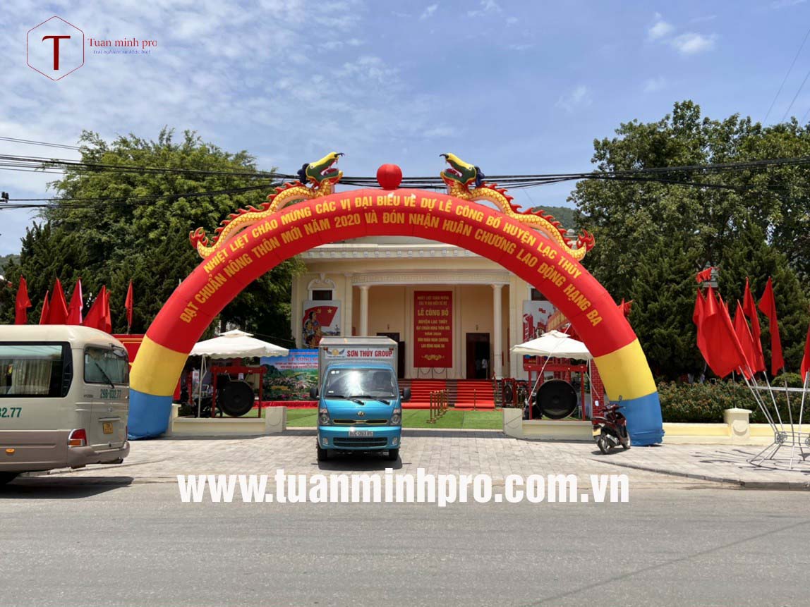 thue-cong-hoi-khai-truong-ha-noi