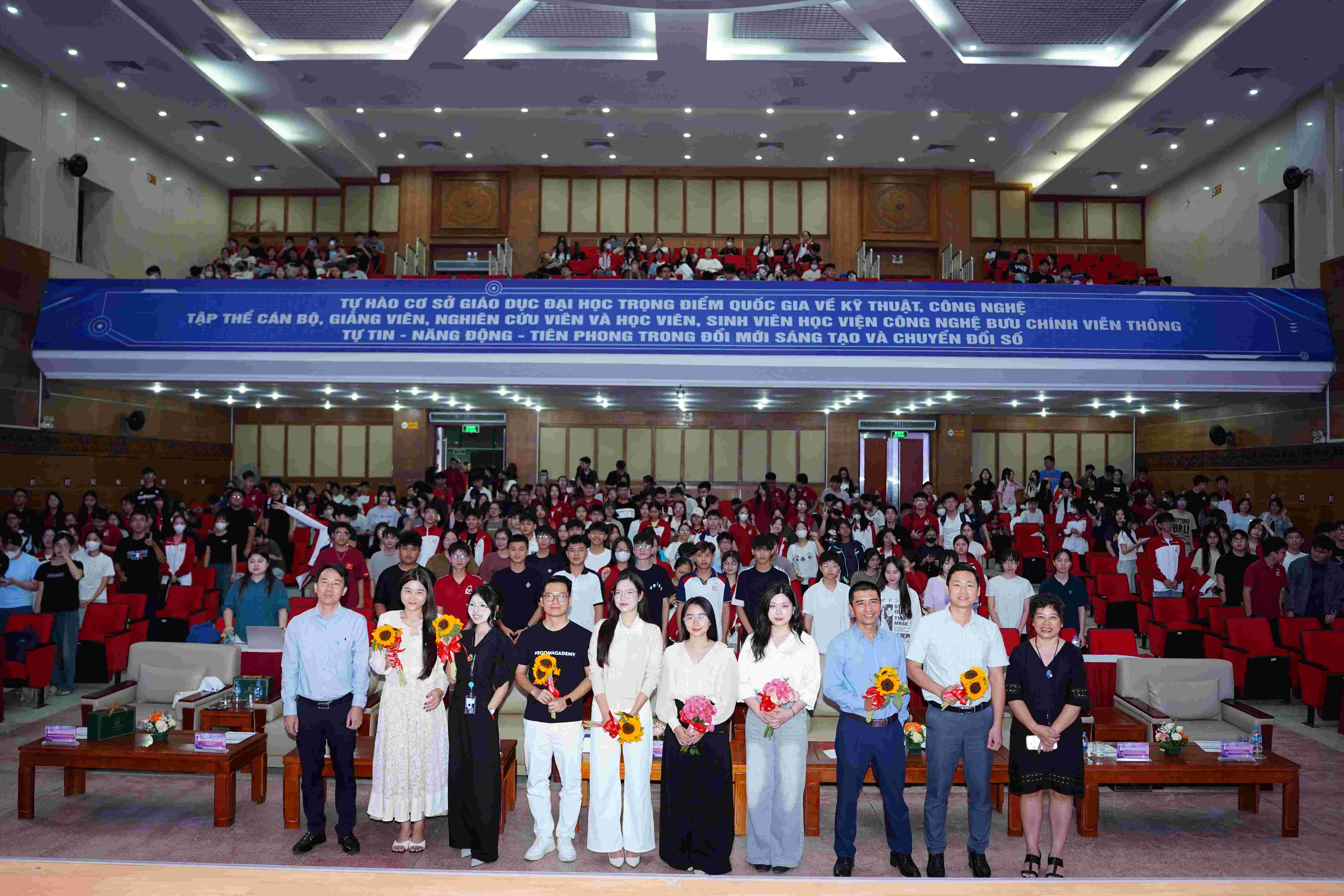 UNITOUR 2026 TẠI HỌC VIỆN CÔNG NGHỆ BƯU CHÍNH VIỄN THÔNG: KẾT NỐI TRI THỨC, KHƠI MỞ CƠ HỘI PHÁT TRIỂN TRONG KỶ NGUYÊN SỐ