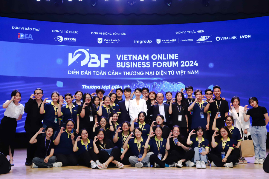 Diễn đàn Toàn cảnh Thương mại điện tử Việt Nam (VOBF) 2024