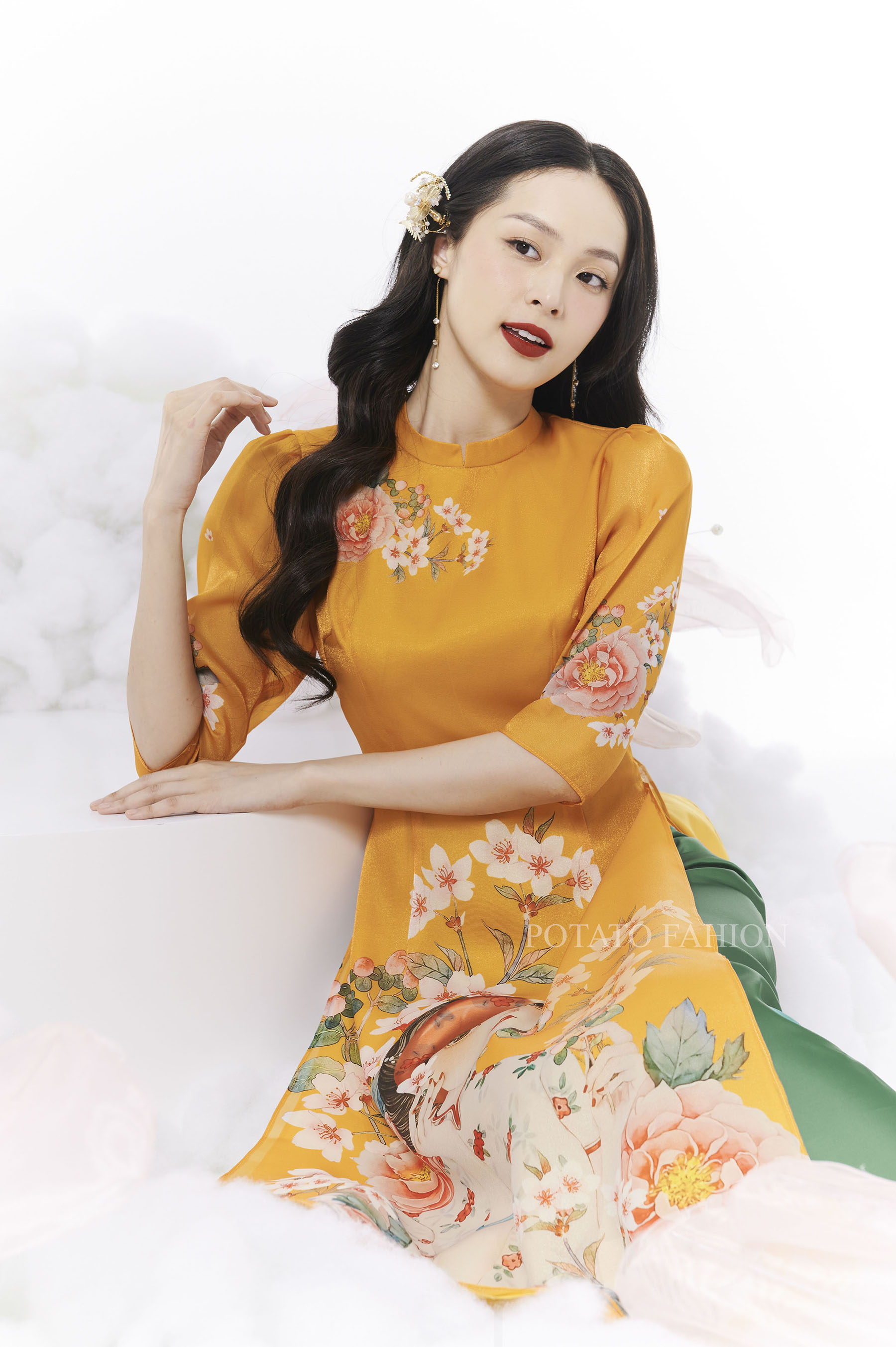 Áo dài Ngự Sắc