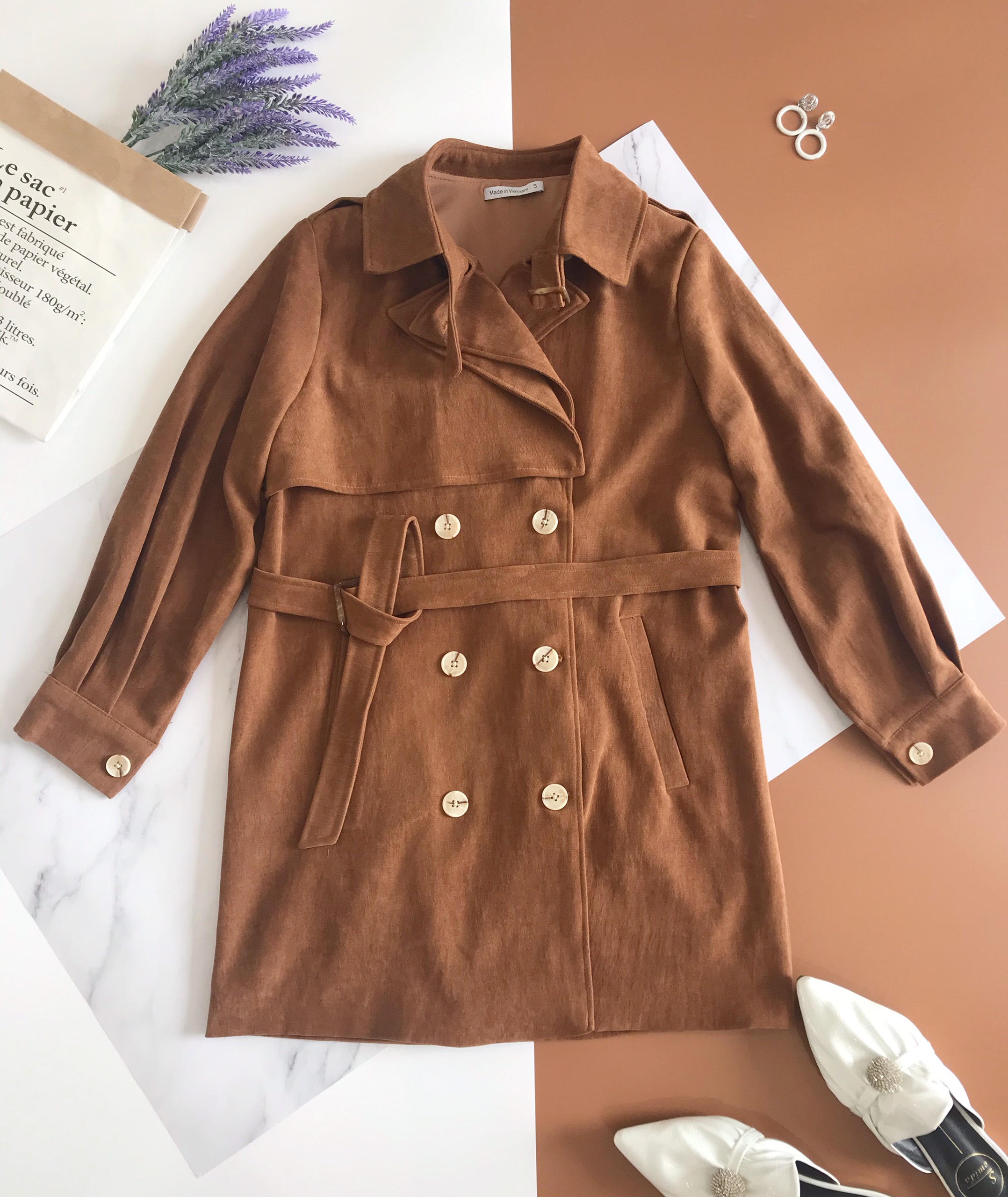 Áo khoác trench coat tay bồng 02