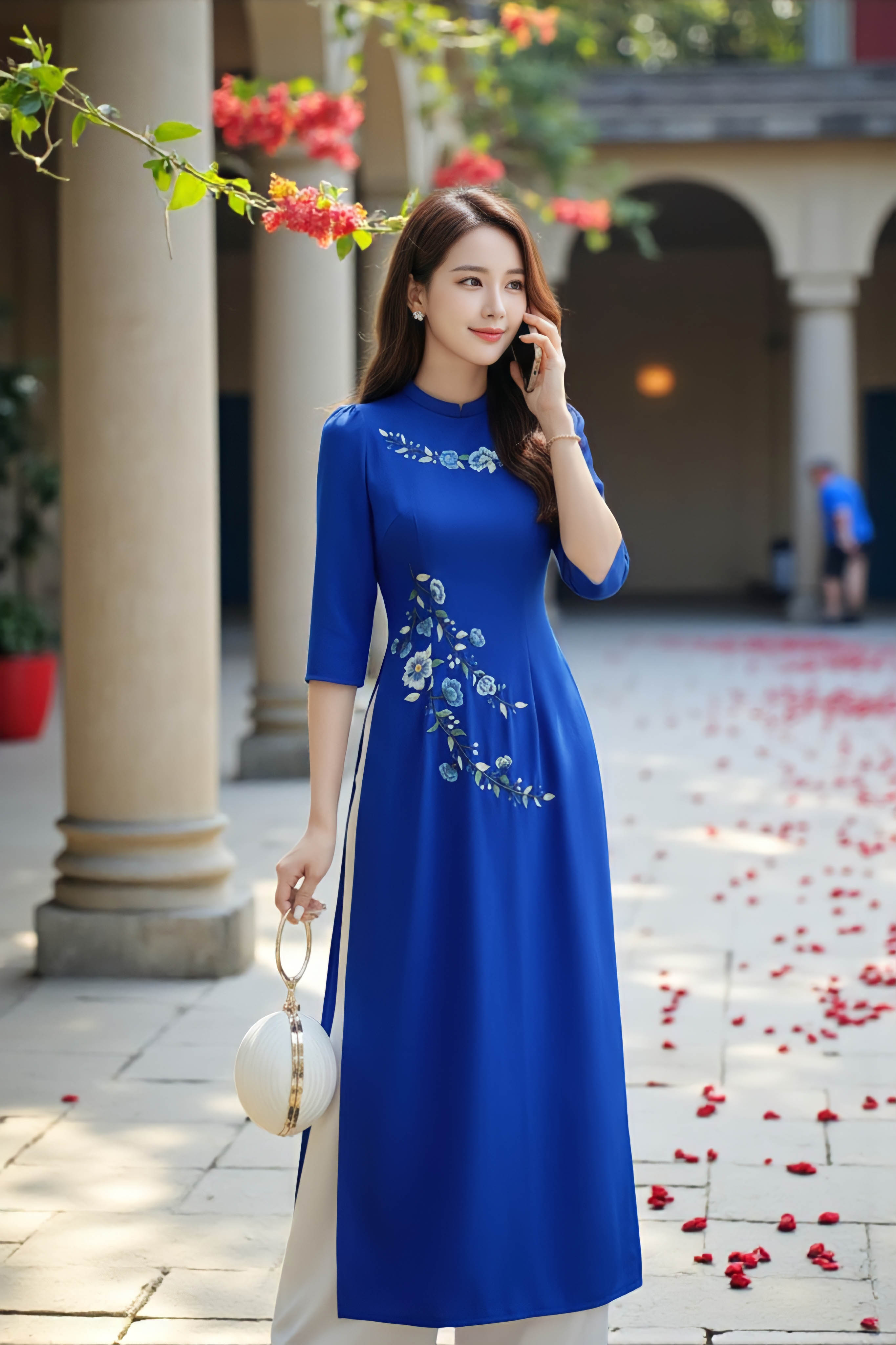 Áo dài Thanh Mai thêu thủ công