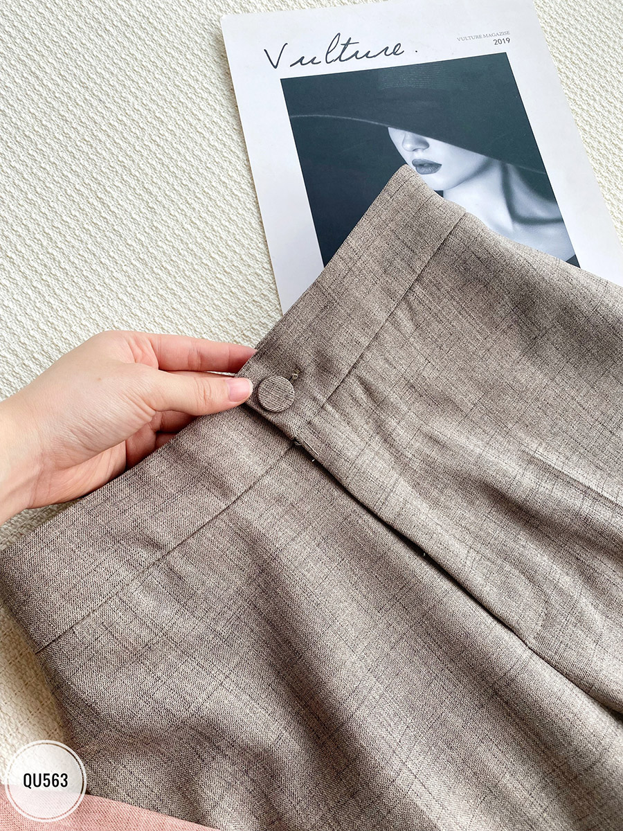 Quần baggy xẻ gấu túi sườn