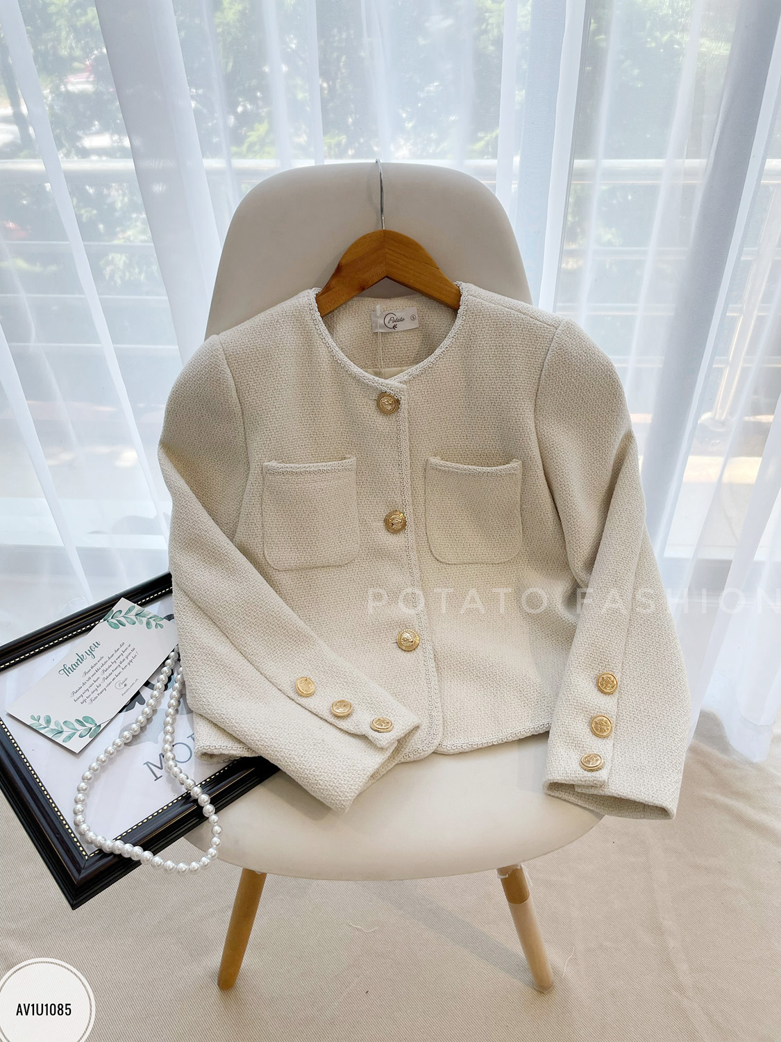 Áo tweed cổ tròn túi ngực vạt tròn