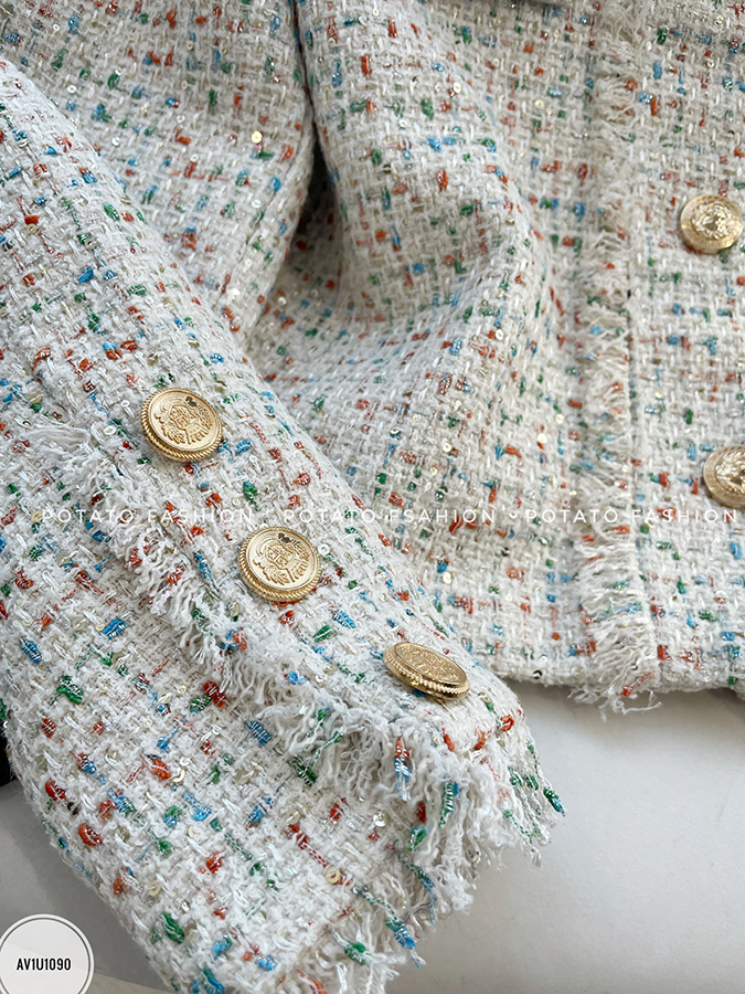 Áo tweed cổ tròn nẹp rút rua, nắp túi trước
