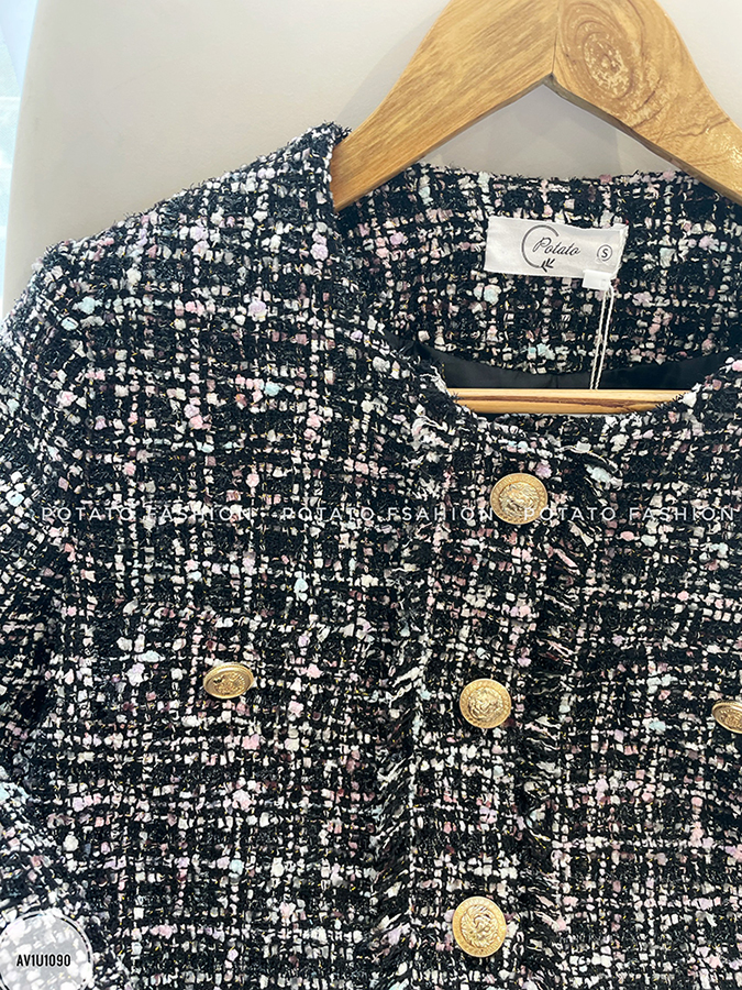 Áo tweed cổ tròn nẹp rút rua, nắp túi trước