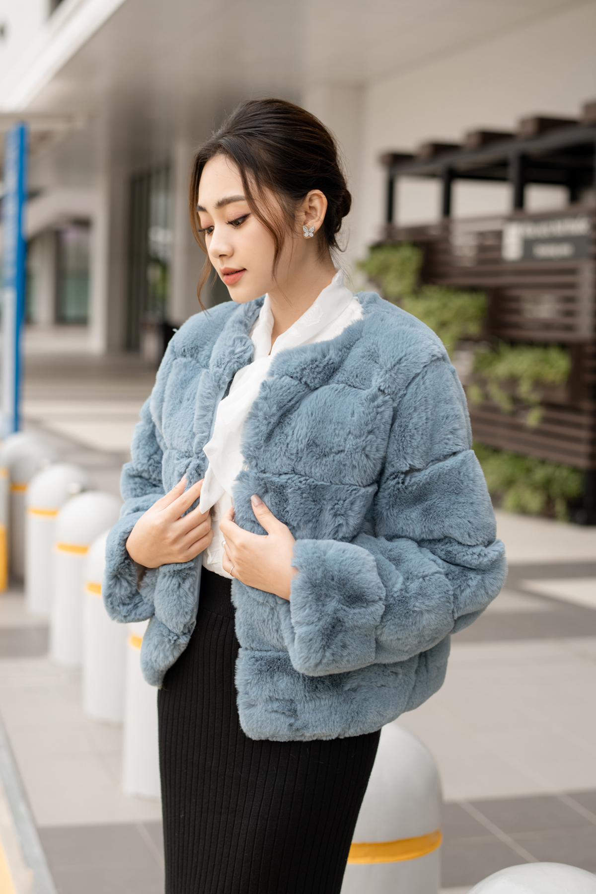 Áo lông thỏ cổ tròn