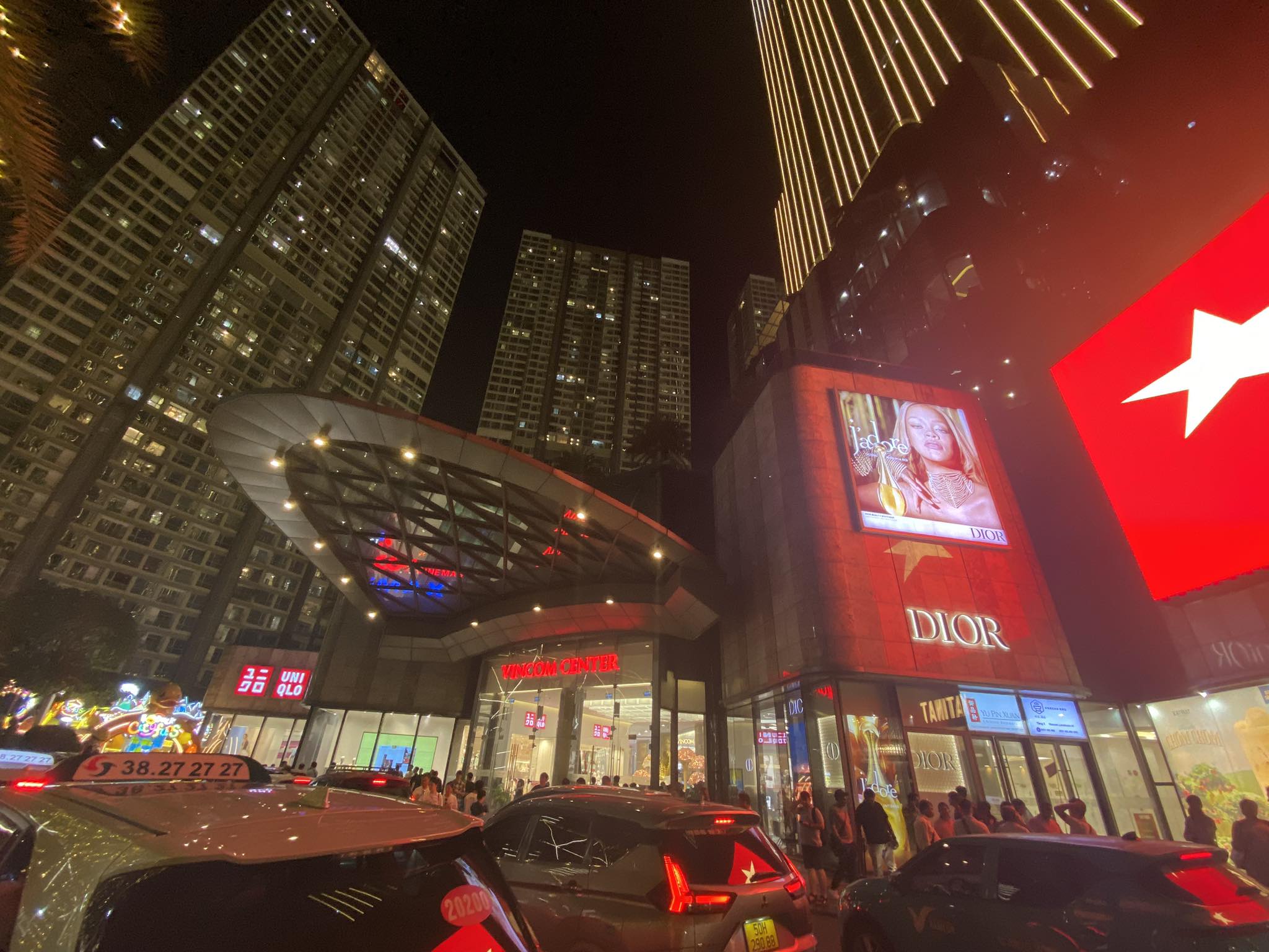 Mua vé tòa nhà Landmar 81, Hướng dẫn tham quan landmark