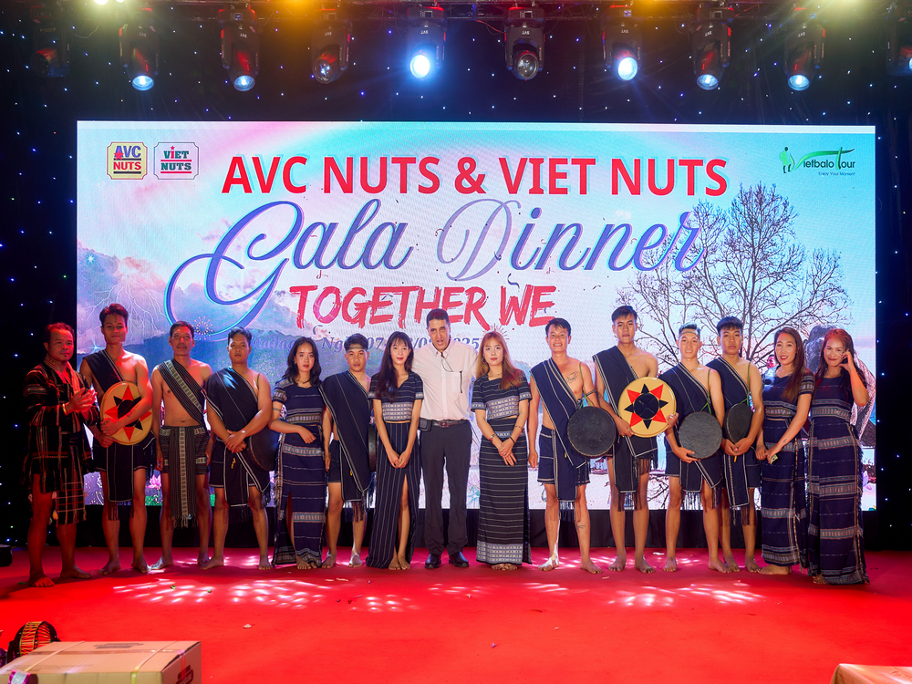 gala kết hợp truyền thống