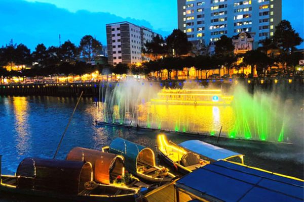 Bến thuyền quận 1