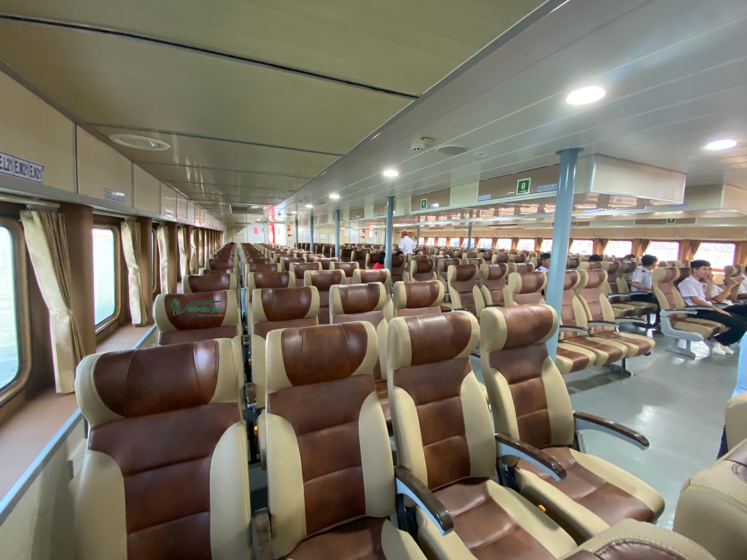 Ghế hạng ECO tàu Côn Đảo Express