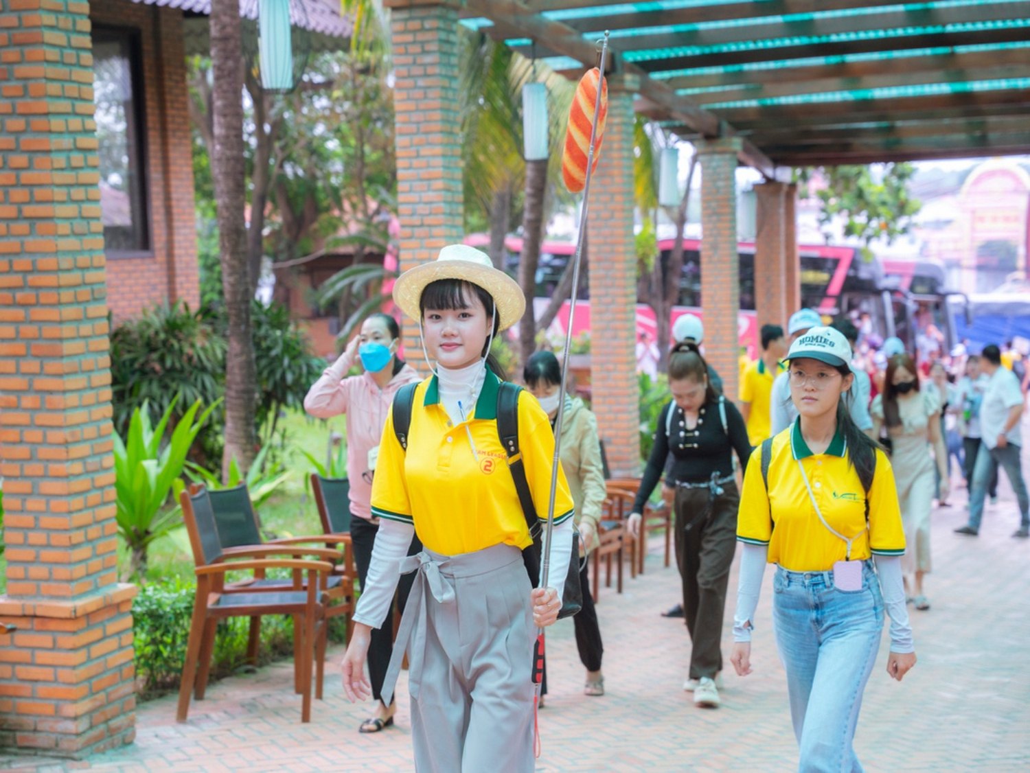 Thuê hướng dẫn viên du lịch riêng