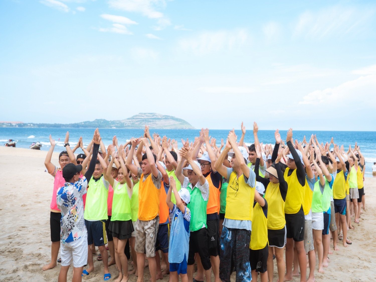 Thuê quản trò, MC teambuilding
