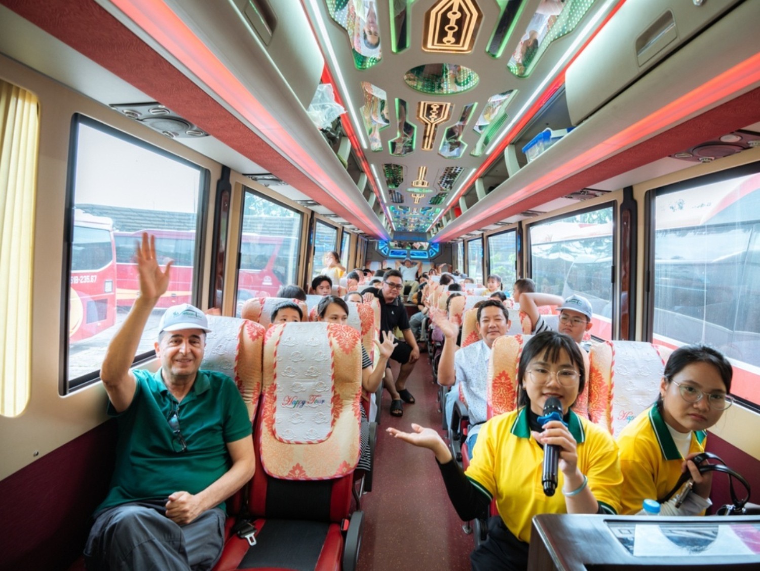 rent tourguide in Ho Chi Minh City