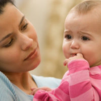 7 biểu hiện không đáng lo ở bé sơ sinh