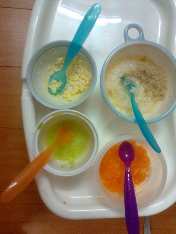 Thực đơn ăn dặm kiểu Nhật cực chi tiết cho bé 5 tháng