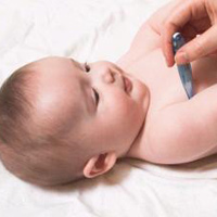 Hữu ích: Bác sĩ giúp mẹ phân biệt bệnh sởi và sốt phát ban